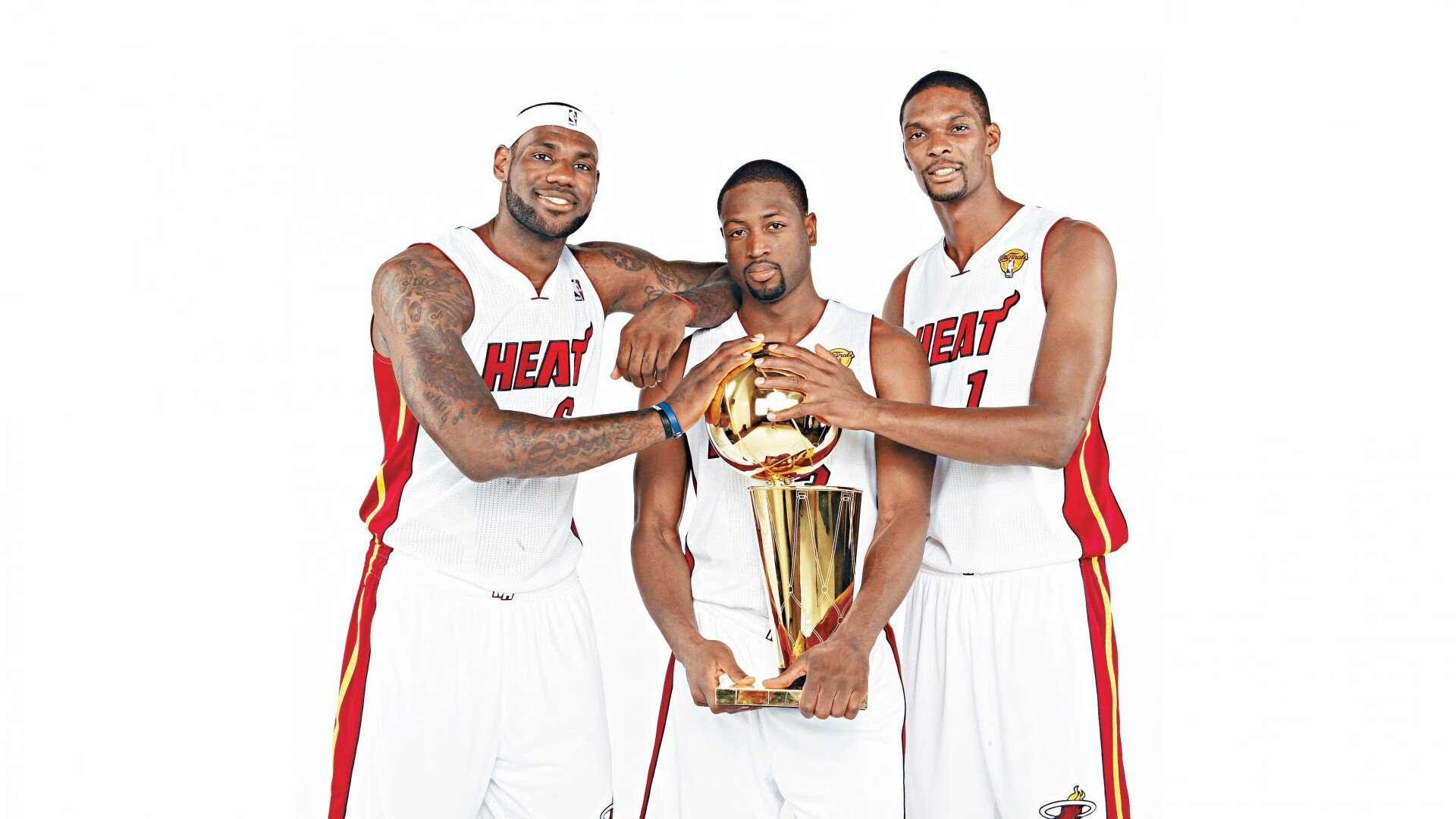 范弗利特单骑救主，开拓者火力全开压制马刺连胜